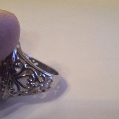 Sz 8 Ring white stone stainless steel filagree