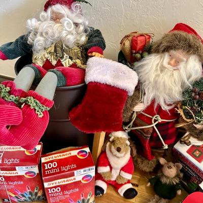 Lot of Christmas Items ~All in photos