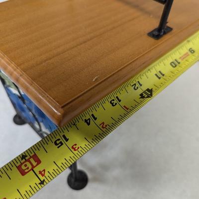 Metal/Wood Corner Shelf