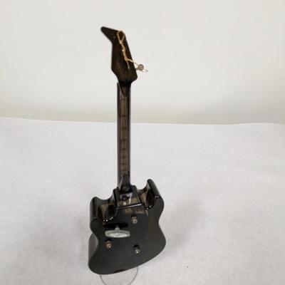 Musical Guitar Box Plays & Turns