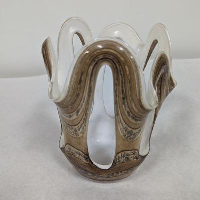 Makora Krosno Style Hand Blown Ruffled Polish Art Glass Vase