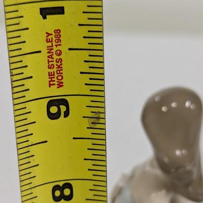 Ingenue Woman Figurine Lladro