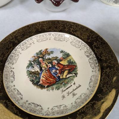 Vintage Crest-O-Gold Wedgwood Queen's Ware Home Decor China & Pottery Dishes