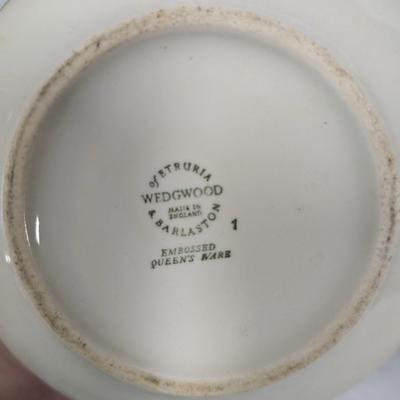Vintage Crest-O-Gold Wedgwood Queen's Ware Home Decor China & Pottery Dishes