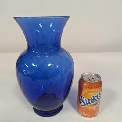 Indiana Illusions Cobalt Blue Optic Swirl Vase