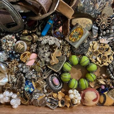 Fashion Jewelry Assortment