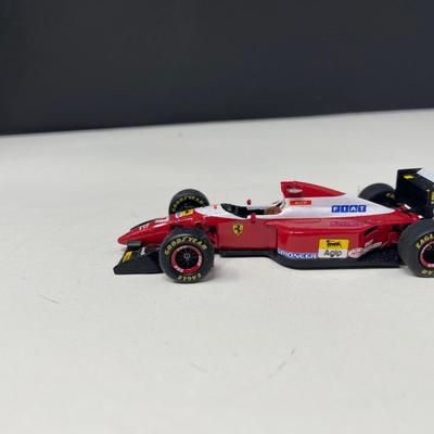 1993 Ferrari F93 Formula 1, Hot Wheels Elite, 1/43 Scale, Mint Condition