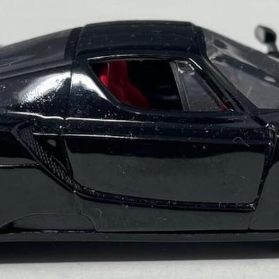2002 Ferrari Enzo Production Car, IXO, China, 1/43 Scale, Mint Condition