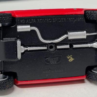 1966 Alfa Romeo Spider 1600 Production Car, IXO, China, 1/43 Scale, Mint Condition