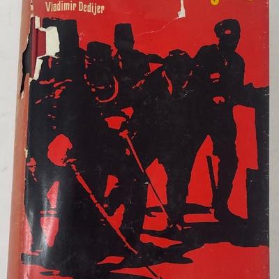 Book "The Road to Sarajevo" by Vladimir Dedijer