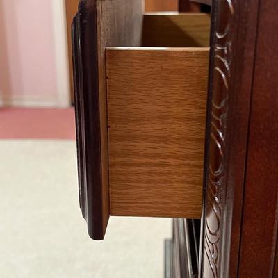 BASSETT ~ Five (5) Piece Cherry Bedroom Suite