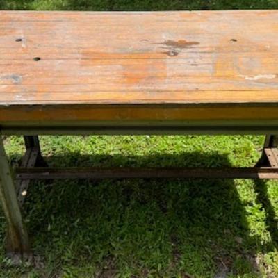 Industrial Work Bench
