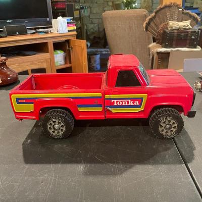 Tonka metal truck