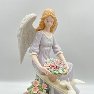 MEMBERS MARK ~ Porcelain Angel Figurine