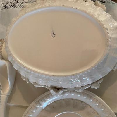 Large Capodimonte Italian White Glazed Cream Porcelain Tureen, Lid, and Ladle