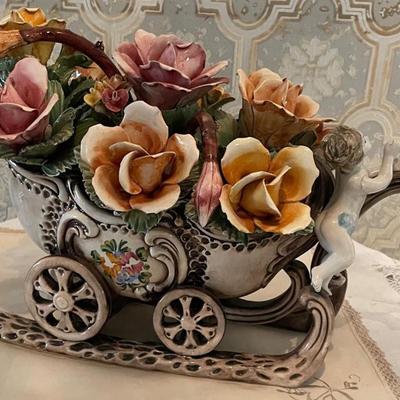 Capodimonte Floral Vase on Wheel
