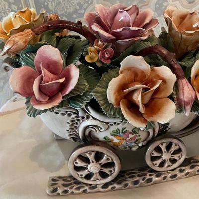 Capodimonte Floral Vase on Wheel