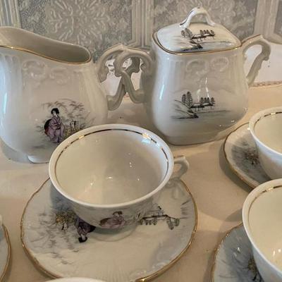 Vista Aleged Portugal Tea Cups/Saucers, Creamer/Sugar Pot Set