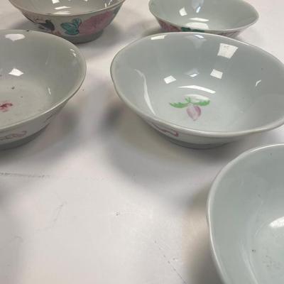 7 Antique Chinese Collectible Porcelain Dishes