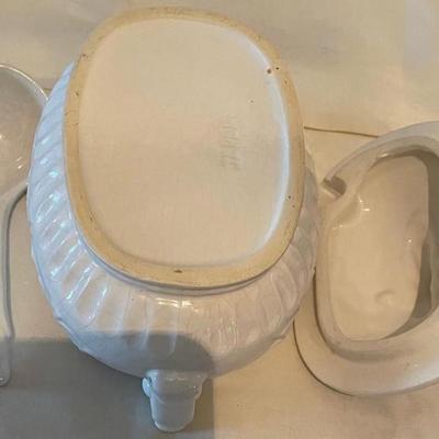 Capodimonte Porcelain Tureen with Lid and Ladle