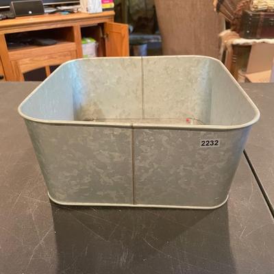 Galvanized small tub