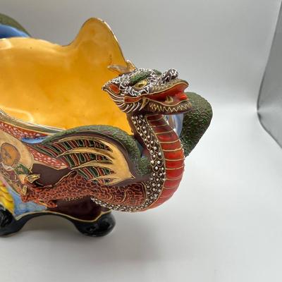 TT TAKITO ~ Hand Painted Porcelain Asian Dragon Centerpiece Bowl