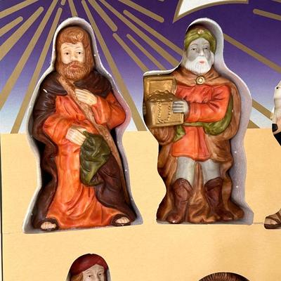 HOLIDAY CLASSICS ~ 9 Piece Hand Painted Porcelain Nativity