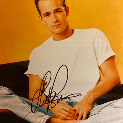 Luke Perry signed photo. GFA Authenticated