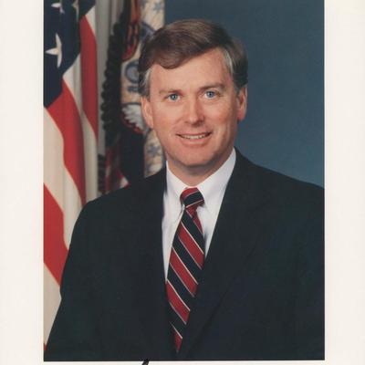 Dan Quayle signed photo