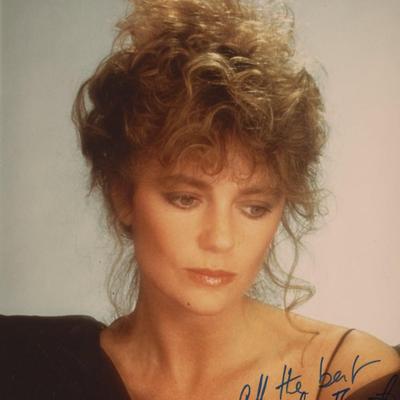 Jaqueline Bisset signed photo