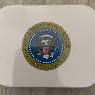 Donald Trump Presidential Seal  White House Official tin of MINTS