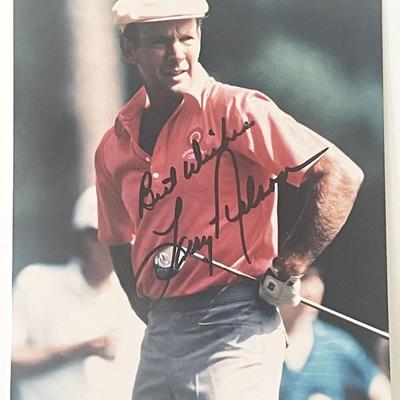 Golfer Larry Nelson signed photo