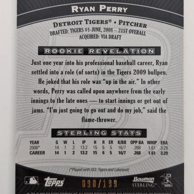 Ryan Perry Signed Baseball Trading Card - Bowman Sterling No. 98 of 199 2009