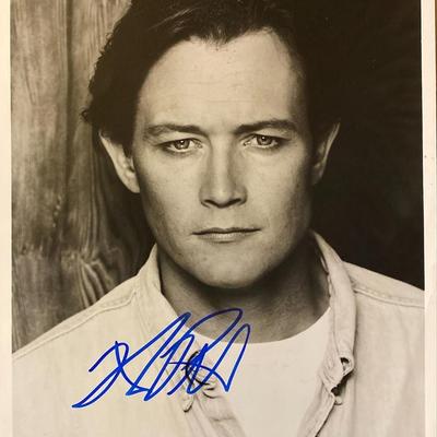 Robert Patrick signed photo