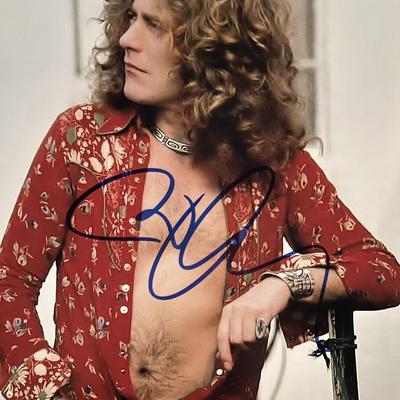 Led Zeppelin Robert Plant signed photo