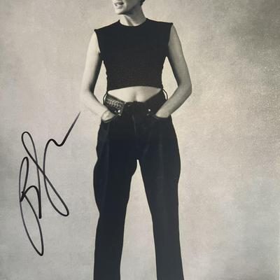 Robin Wright signed photo