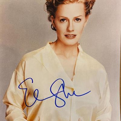 Elisabeth Shue signed photo