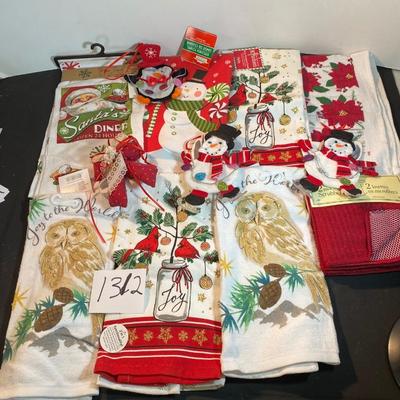 Christmas Kitchen Lot