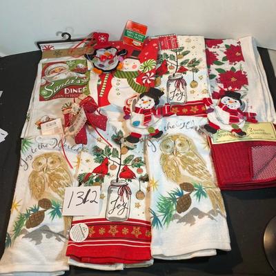 Christmas Kitchen Lot