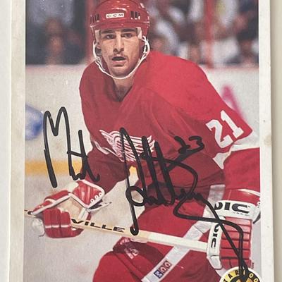 Detroit Red Wings Mike Sillinger 91-92 Upper Deck #457 signed trading card 