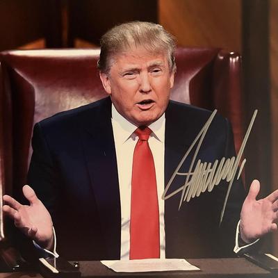 Donald Trump signed photo