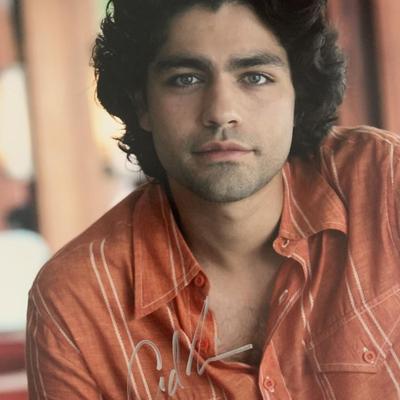 Adrian Grenier signed Entourage photo