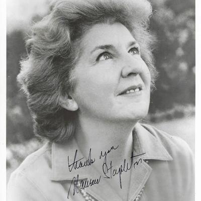 Maureen Stapleton signed photo