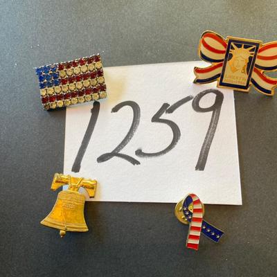 America Pins