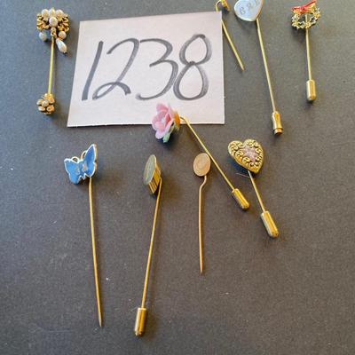 Pretty Pin Lot
