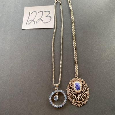 Necklace Lot