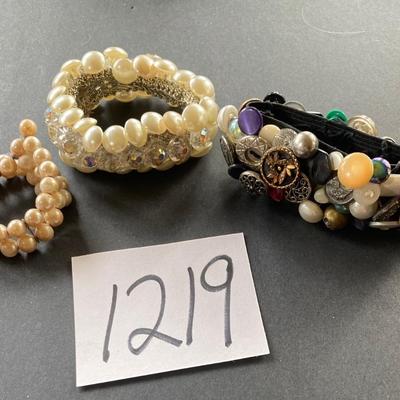 Bracelet Lot