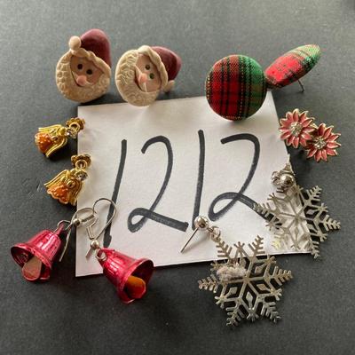 Holiday Pierced Earring Lot