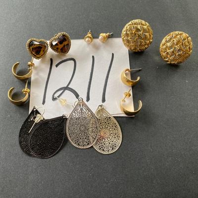 Pierced Earring Lot