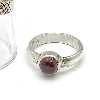 Two Sterling & Garnet Rings 8.3gr